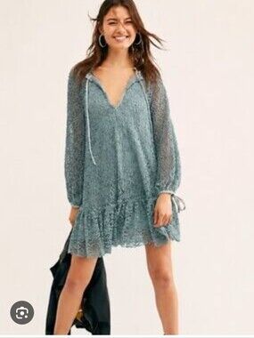 FREE PEOPLE velvet Lace Dress